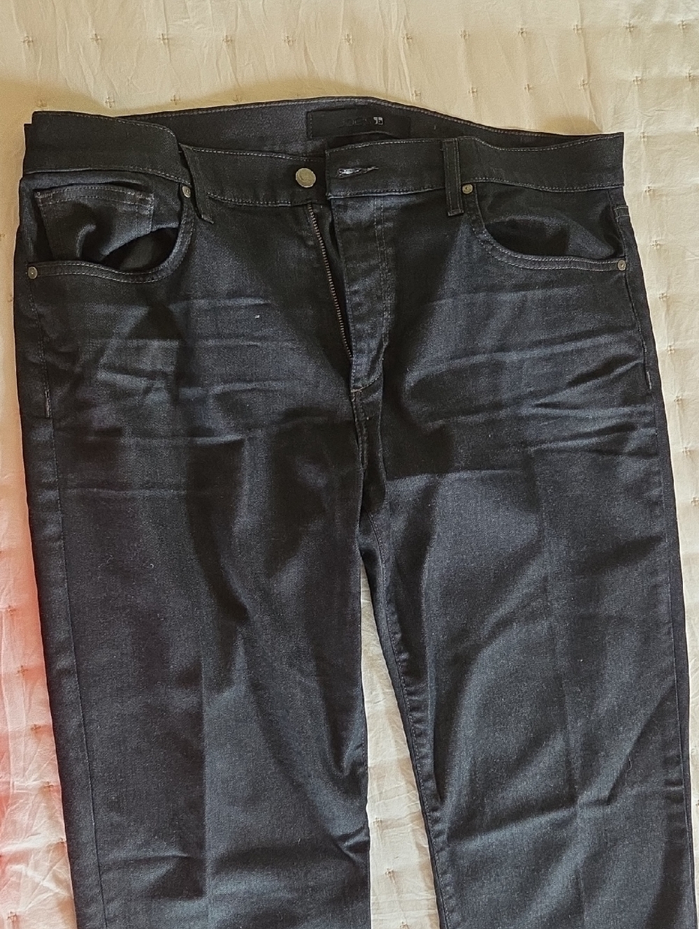 Joe's classic straight leg black